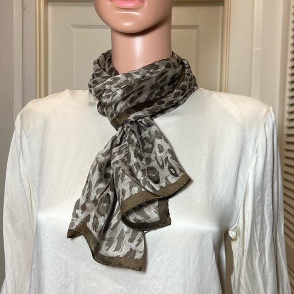 Elaine Gold for Collection XIIX Silk Foulard - Picture 2 of 12